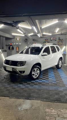 RENAULT DUSTER 2.0 DYNAMIQUE 4X2 16V FLEX 4P AUTOMÁTICO